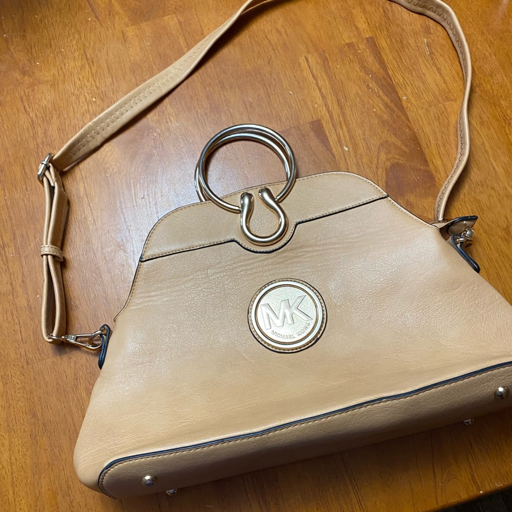Micheal Kors Purse